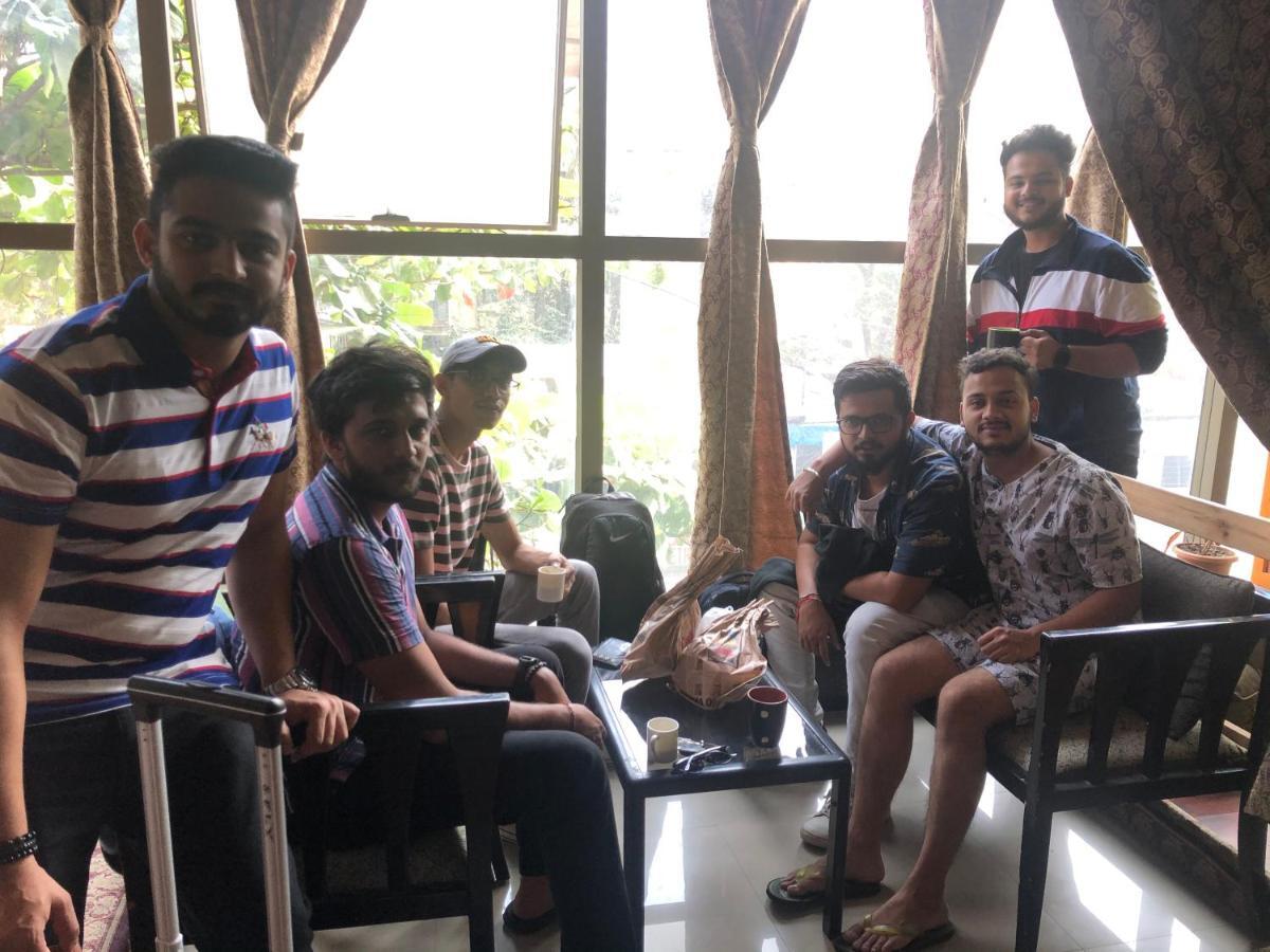 Salaam Namastey Backpackers Vandrerhjem Mumbai Eksteriør bilde